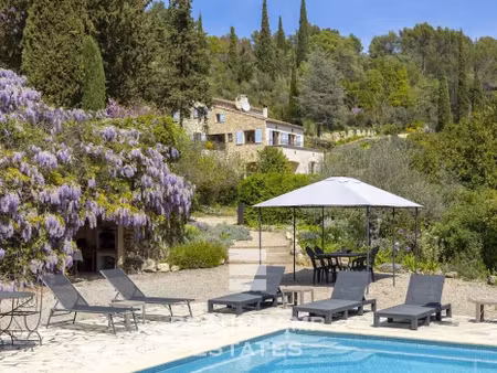 villa avec piscine fayence (83)