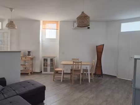 location meublée appartement 3 pièces 57.47 m² à menton (06500)  1 180 €