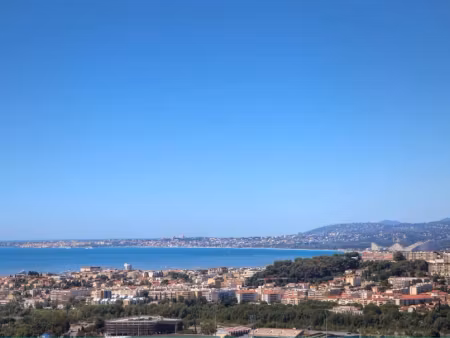 vente appartement 2 pièces 52 m² à nice (06000)  330 000 €