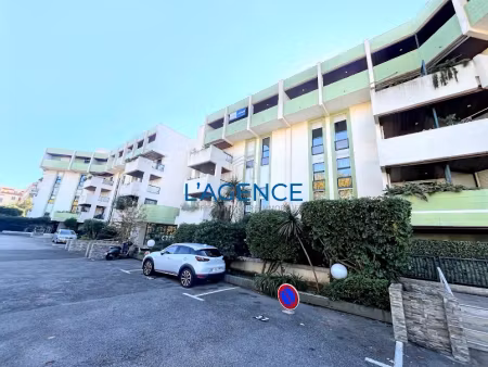 vente appartement 3 pièces 84.49 m² à hyeres (83400)  425 000 €