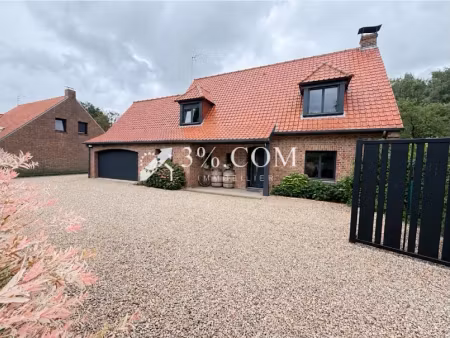 vente maison 7 pièces 136 m² à sailly-lez-lannoy (59390)  699 000 €