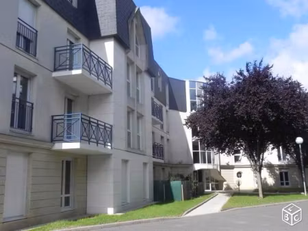 location meublée appartement 1 pièce 20 m² à saint-jean-le-blanc (45650)  460 €