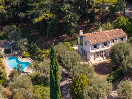 vente villa 5 pièces 170 m² à la colle-sur-loup (06480)  1 195 000 €