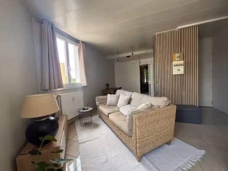 location meublée appartement 2 pièces 42.91 m² à compiegne (60200)  700 €