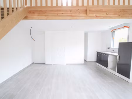 location meublée maison 2 pièces 42.8 m² à mûrs-erigné (49610)  610 €