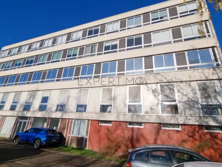 vente locaux professionnels 0 pièces 1368 m² à val-de-reuil (27100)  1 207 500 €