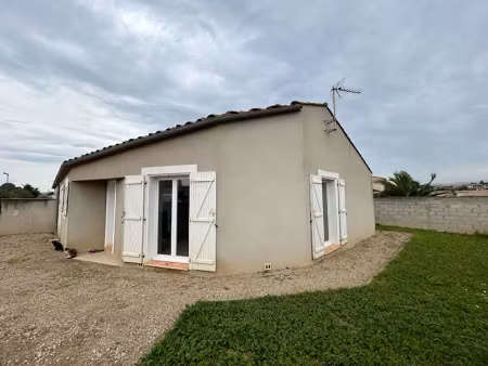 location maison 4 pièces 98 m² à villemoustaussou (11620)  846 €