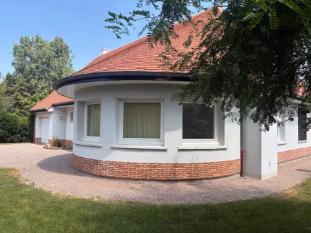 vente maison 8 pièces 205 m² à arras (62000)  320 000 €