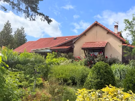 vente maison 7 pièces 240 m² à saulieu (21210)  275 000 €