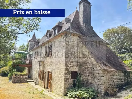 vente maison 6 pièces 200 m² à montfaucon (46240)  318 150 €