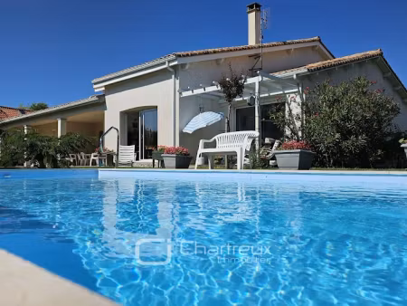 vente maison 6 pièces 190 m² à royan (17200)  655 200 €