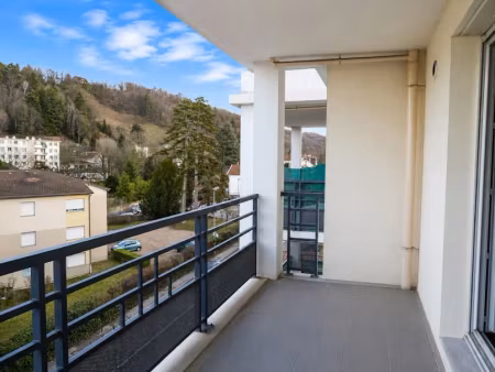vente appartement 2 pièces 38.53 m² à bourgoin-jallieu (38300)  128 000 €