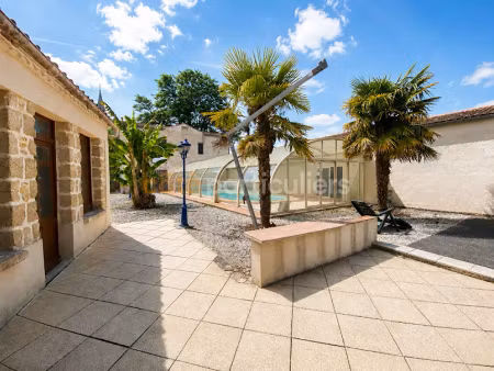 vente maison 6 pièces 210 m² à saint-michel-en-l'herm (85580)  335 650 €