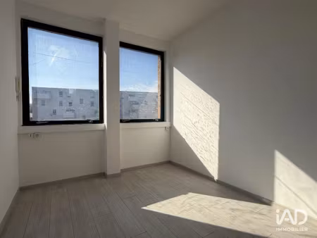 location locaux professionnels 0 pièces 9 m² à roubaix (59100)  270 €