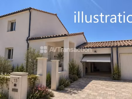vente maison 4 pièces 89 m² à vallon-pont-d'arc (07150)  260 000 €