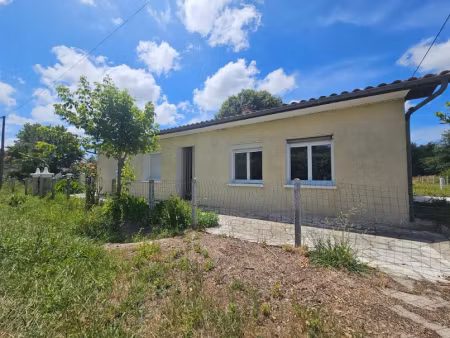 vente maison 4 pièces 95 m² à grayan-et-l'hôpital (33590)  194 000 €