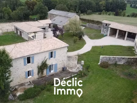 vente maison 4 pièces 175 m² à pamplie (79220)  327 000 €