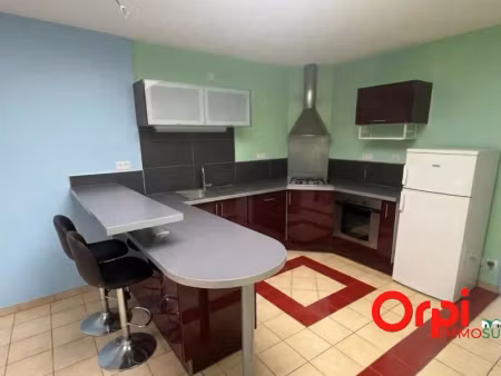 location maison 3 pièces 81.43 m² à amiens (80000)  930 €