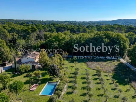 maison avec piscine et terrasse aix-en-provence (13)