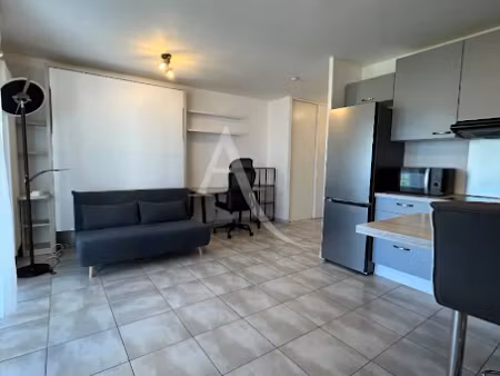 location appartement 1 pièce 32.1 m² à annecy (74000)  806 €