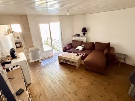 vente immeuble 7 pièces 129 m² à niort (79000)  222 000 €