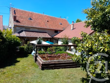 vente maison 7 pièces 209.11 m² à lurcy-lévis (03320)  204 500 €
