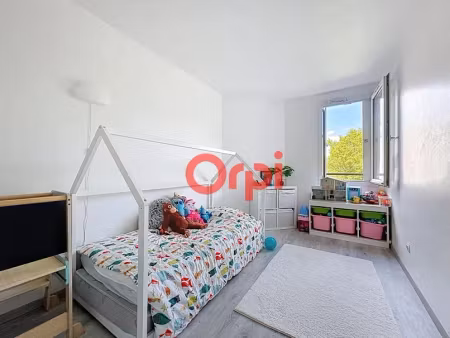 vente appartement 3 pièces 61.59 m² à évry-courcouronnes (91000)  150 000 €