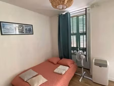 location meublée appartement 1 pièce 21 m² à nice (06000)  800 €