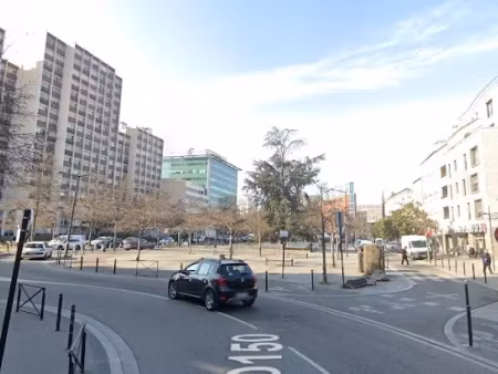 vente parking 260 m² à ivry-sur-seine (94200)  569 000 €