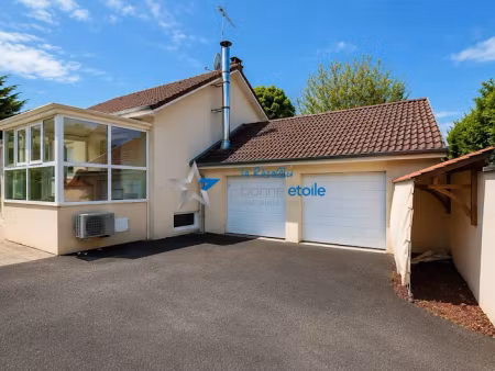 vente villa 7 pièces 150 m² à chaumont (52000)  240 000 €