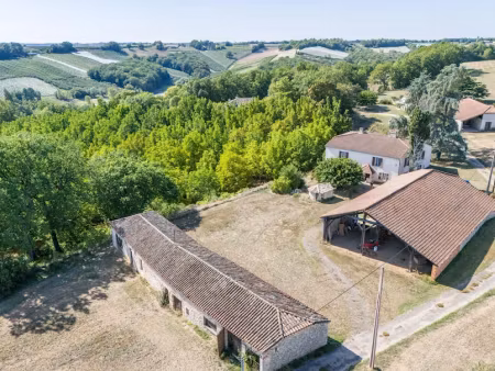 vente maison 5 pièces 171 m² à saint-nazaire-de-valentane (82190)  250 000 €