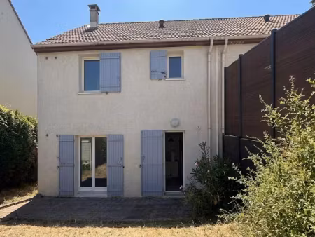 location maison 4 pièces 85.95 m² à meaux (77100)  1 210 €