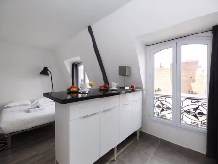 location meublée appartement 1 pièce 23 m² à paris 17ème (75017)  1 300 €
