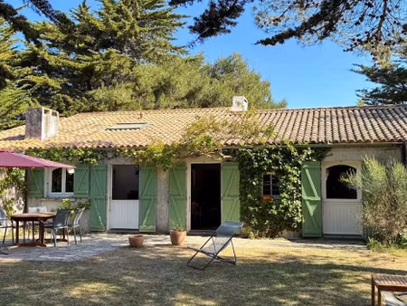 maison les portes-en-ré (17)