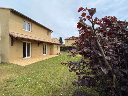 location maison 4 pièces 86.08 m² à romans-sur-isere (26100)  920 €