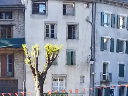 vente maison 5 pièces 155 m² à le pont-de-montvert (48220)  198 000 €