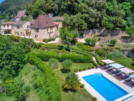 vente maison 7 pièces 230 m² à la roque-gageac (24250)  791 000 €