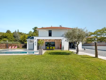 vente maison 6 pièces 217 m² à sillans (38590)  545 000 €