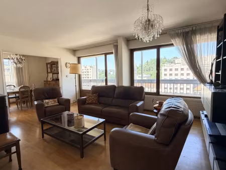vente appartement 5 pièces 111 m² à saint-etienne (42000)  128 000 €