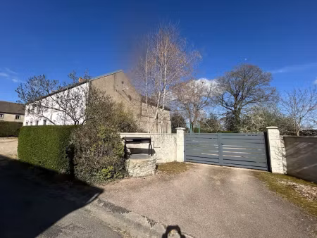 vente maison 5 pièces 131 m² à ars-les-favets (63700)  161 000 €