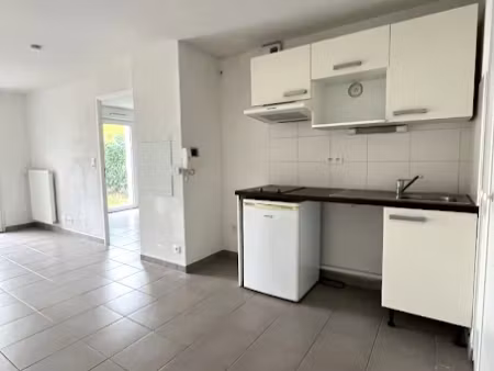 vente appartement 2 pièces 40 m² à pont-l'abbé (29120)  139 100 €