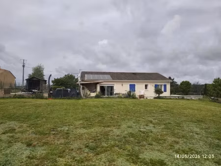 vente maison 5 pièces 100.69 m² à saint-leon-sur-l'isle (24110)  190 000 €