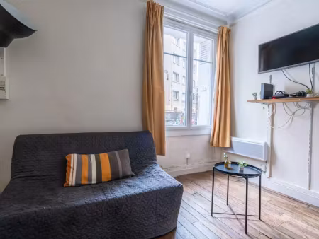 location meublée appartement 1 pièce 22 m² à paris 17ème (75017)  1 330 €