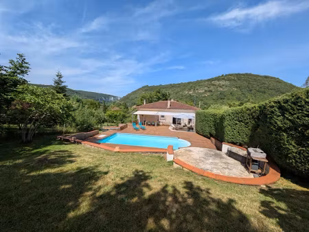 vente maison 4 pièces 131 m² à saint-antonin-noble-val (82140)  349 000 €