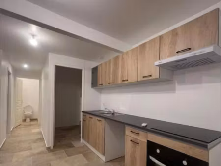 location appartement 2 pièces à guîtres (33230)  610 €
