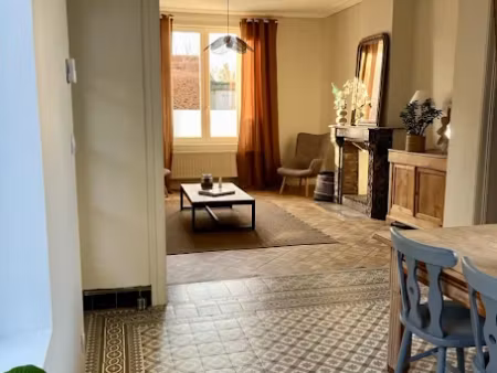 location maison 5 pièces 150 m² à beaucamps-ligny (59134)  1 990 €
