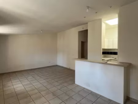 location appartement 3 pièces 59.81 m² à montpellier (34000)  875 €