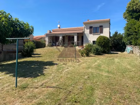 vente maison 4 pièces 82.5 m² à allègre-les-fumades (30500)  225 000 €