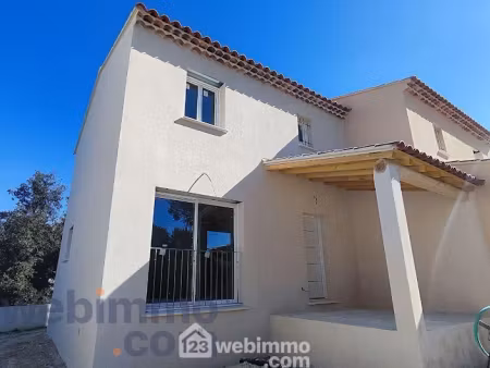 vente villa 3 pièces 480 m² à vernègues (13116)  318 000 €