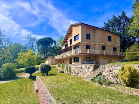 vente maison 377 m² à riorges (42153)  550 000 €